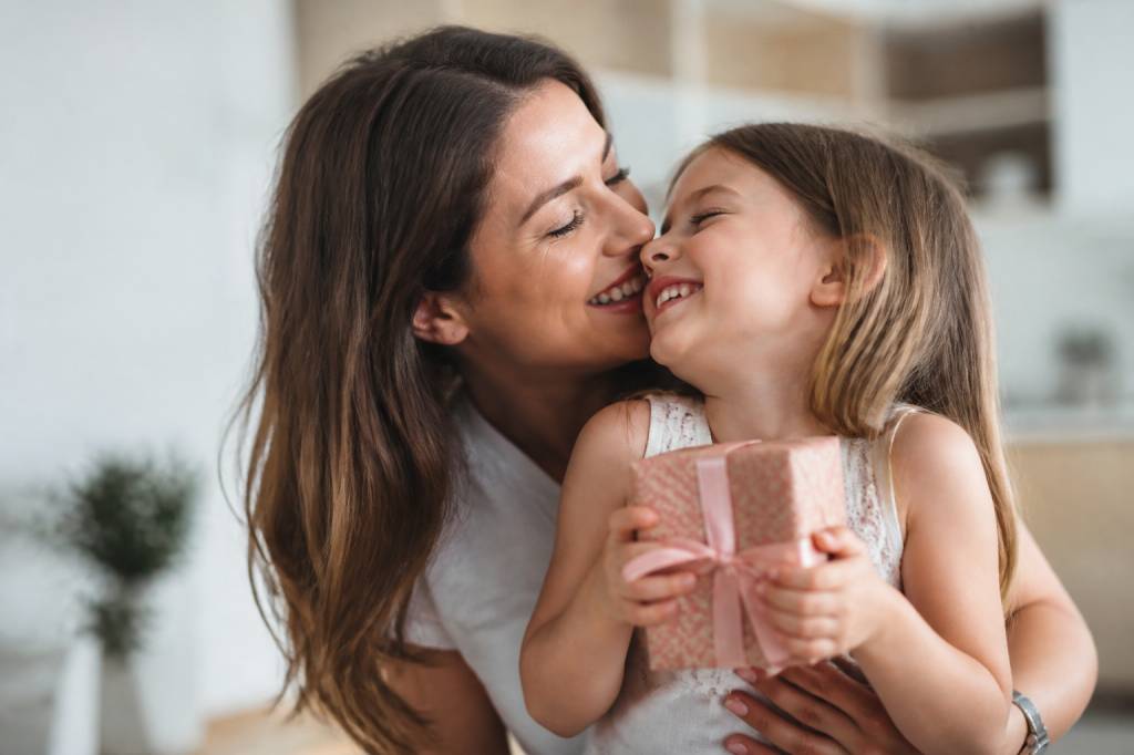 A mia figlia frasi brevi per il compleanno: le più belle da dedicarle